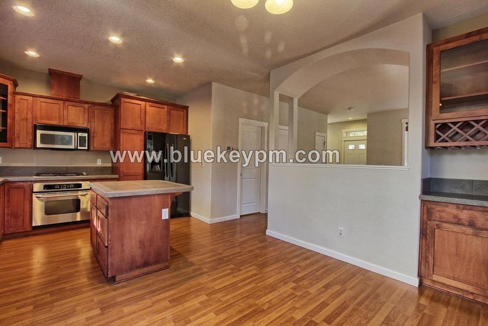 Beaverton House: 16220 SW Gage Ln