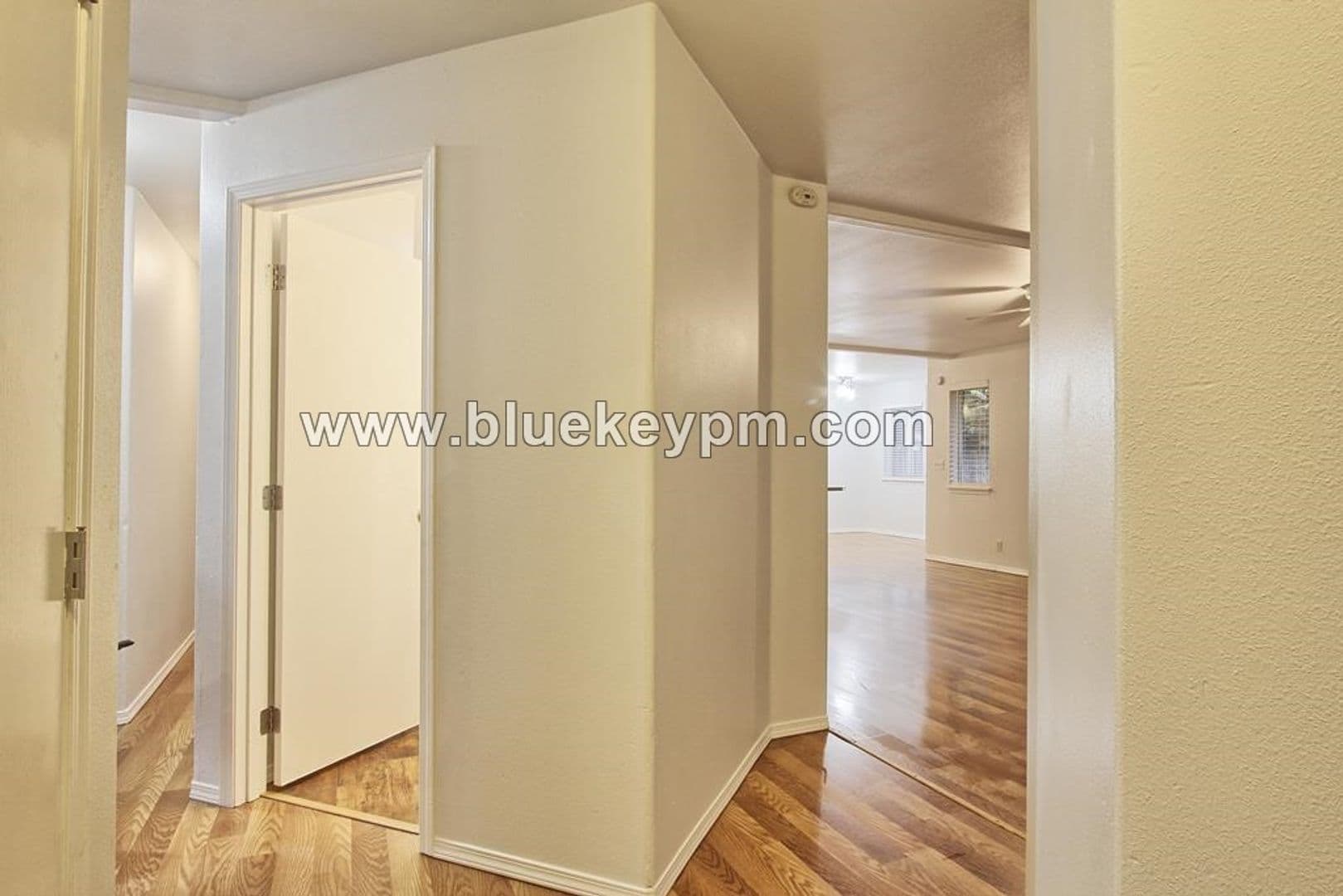 Vancouver House: 5313 NE 66th Avenue  #G53