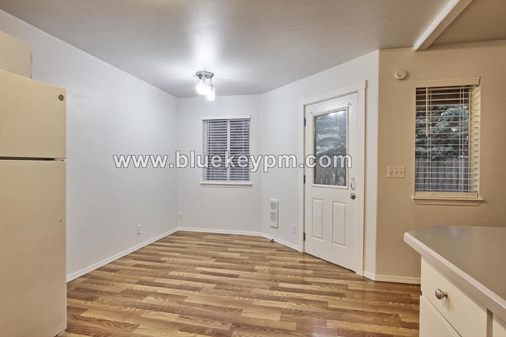 Vancouver House: 5313 NE 66th Avenue  #G53