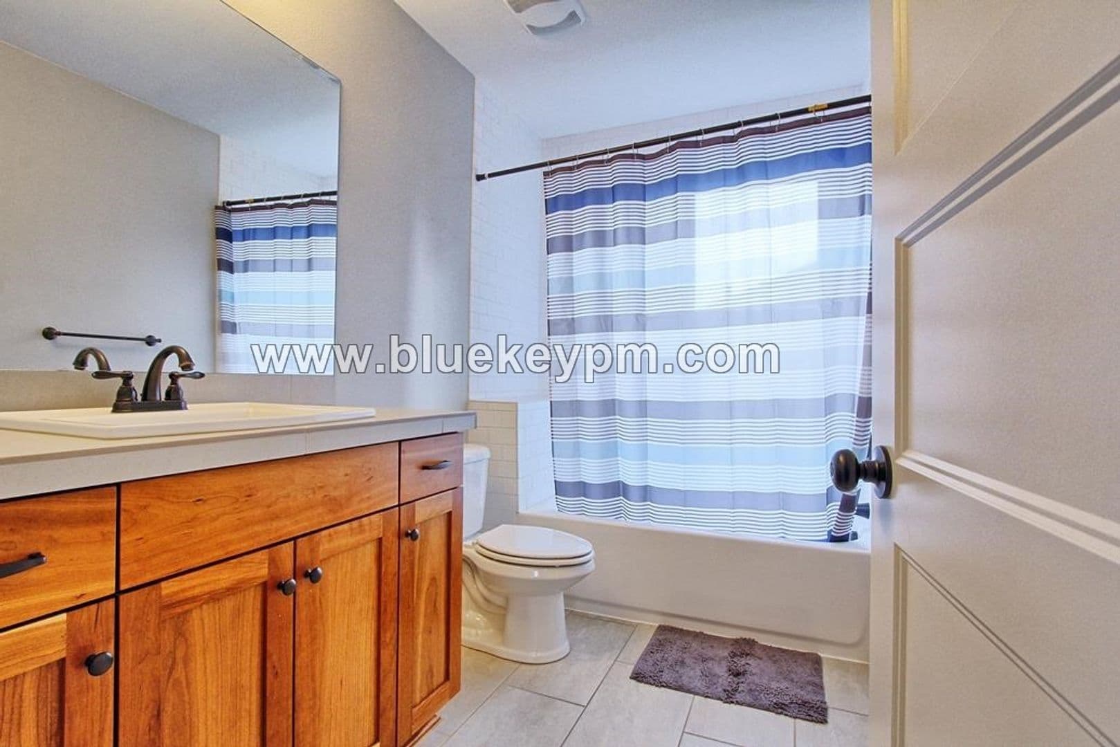 Portland Apartment: 339 N. Skidmore Street