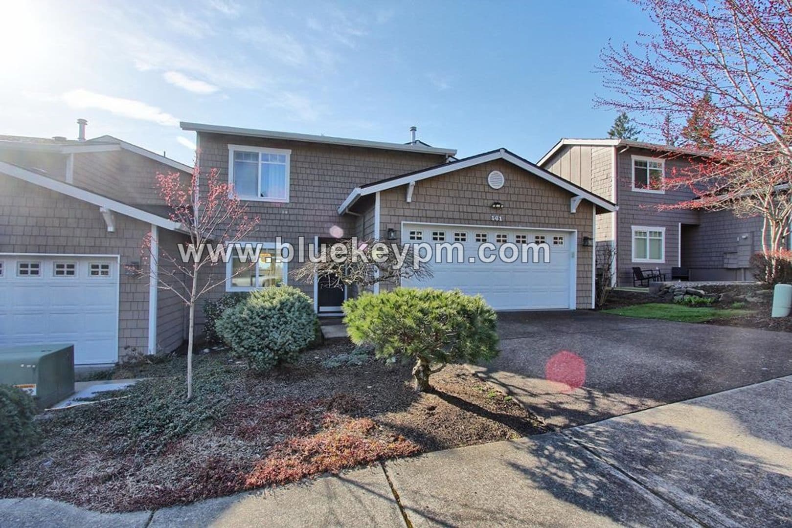 Portland House: 561 NW Lamonde Terrace