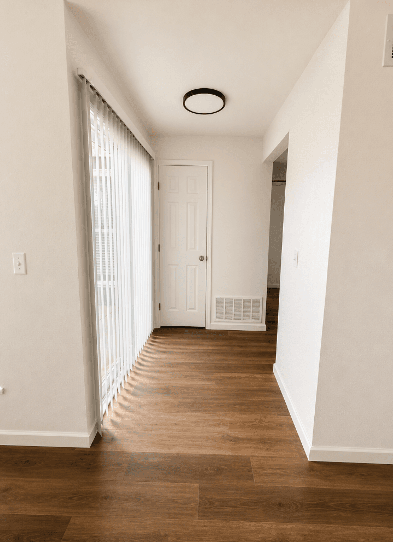 Bethany Apartment: 1900 N Rockwell Ave