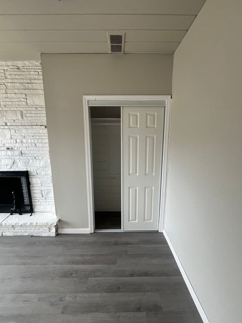 Tulsa House: 4220 N Frankfort Ave