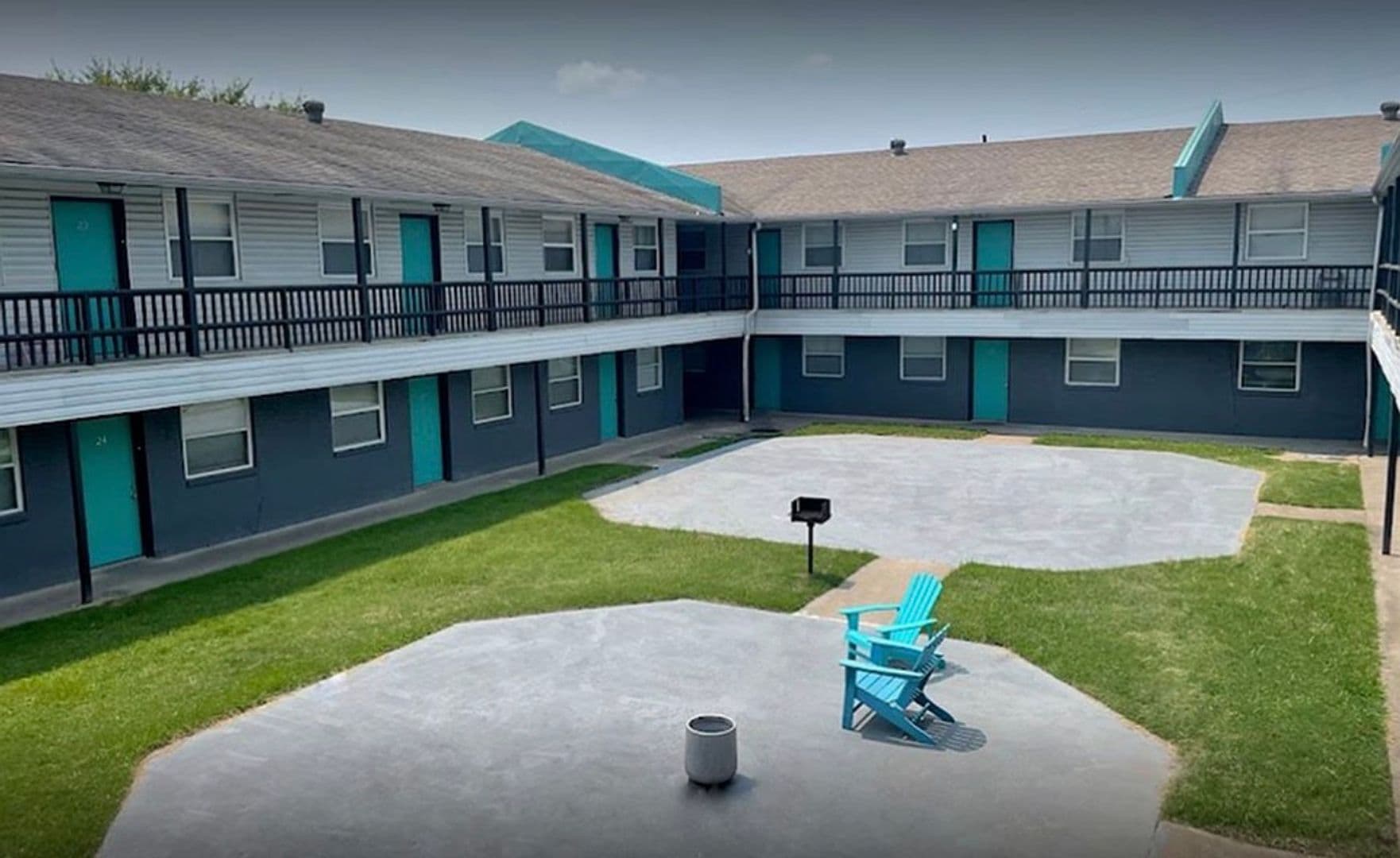 Tulsa Apartment: 1140 S 101st E Ave