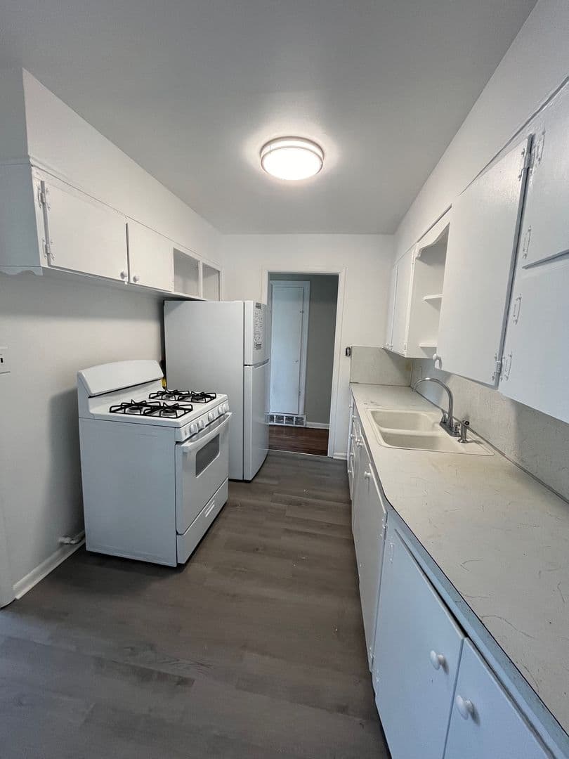 Tulsa House: 4220 N Frankfort Ave