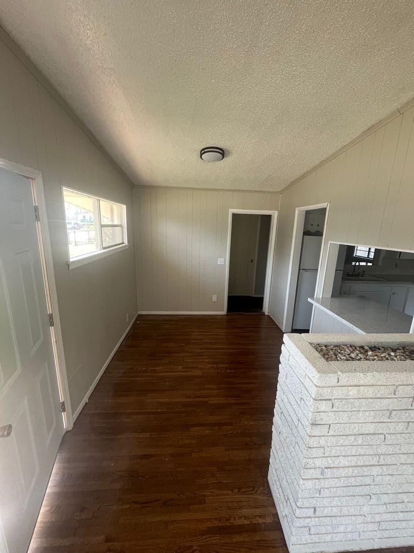 Tulsa House: 267 E 54th St N