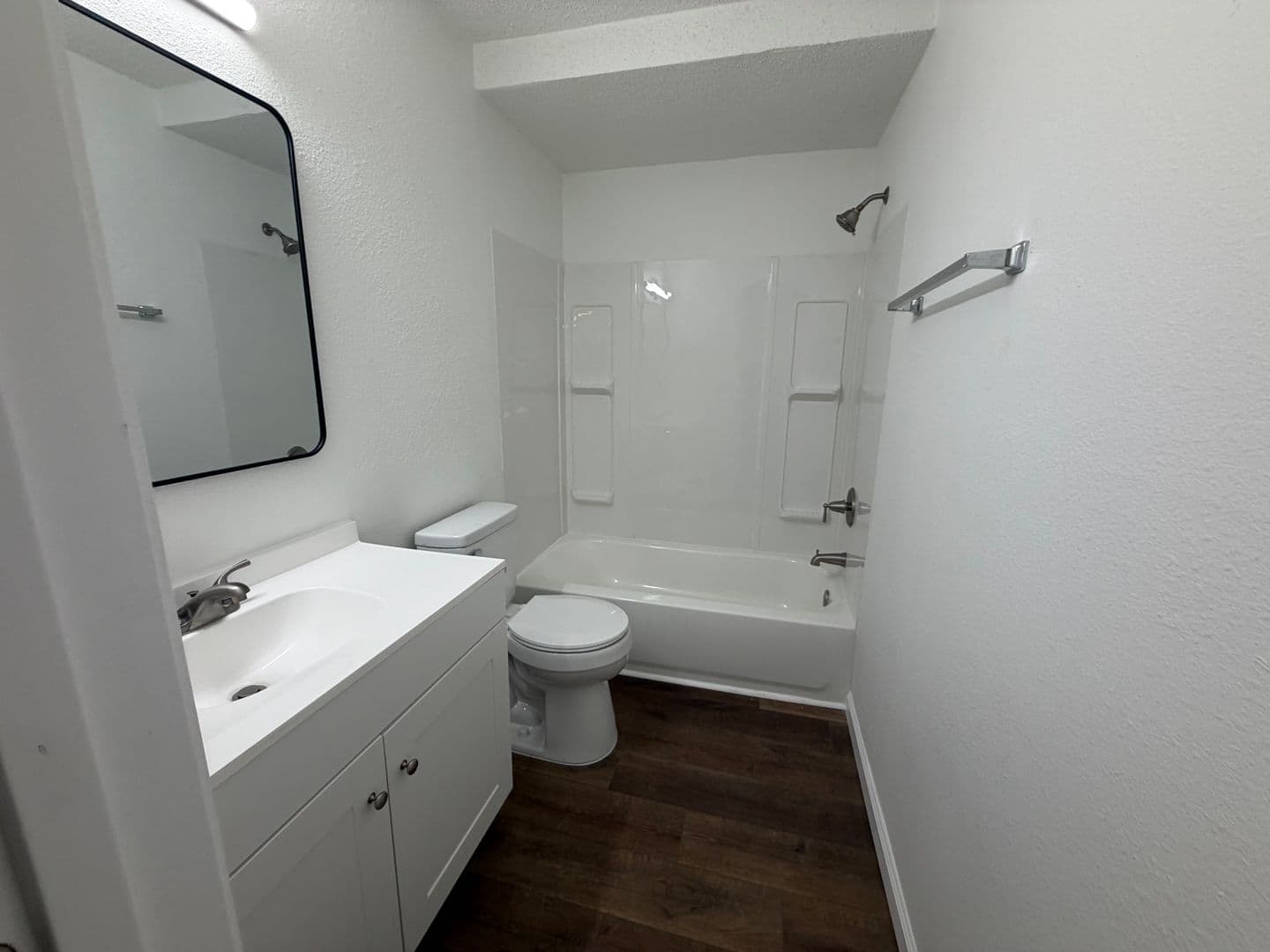 Bethany Apartment: 1900 N Rockwell Ave