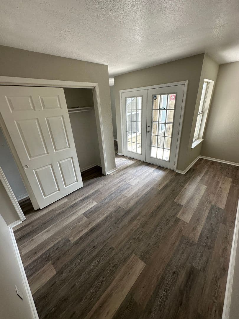Tulsa Condo: 1730 E 67th St. K #303