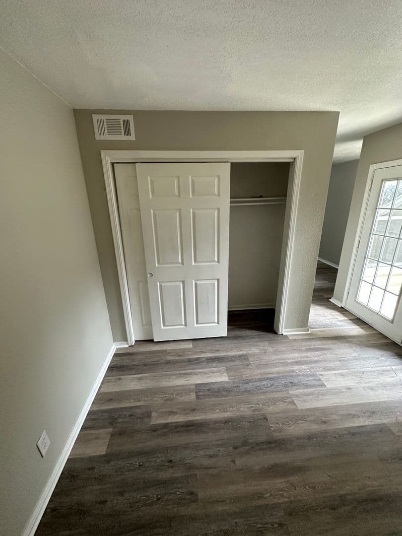 Tulsa Condo: 1730 E 67th St. K #303