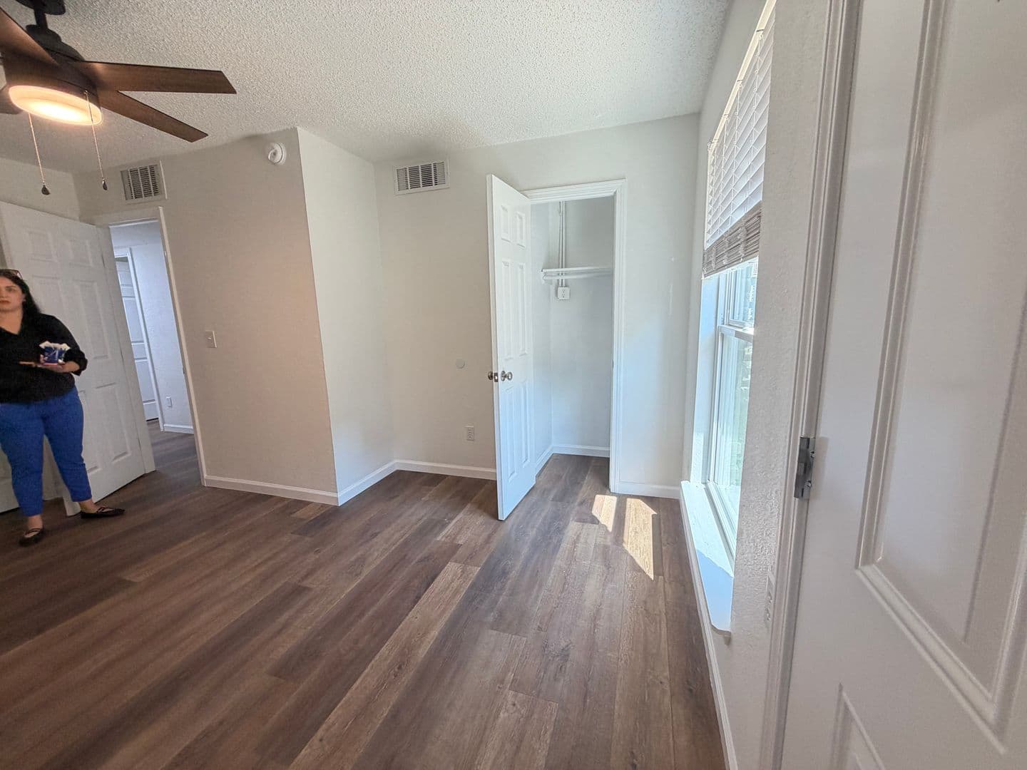 Bethany Apartment: 1900 N Rockwell Ave