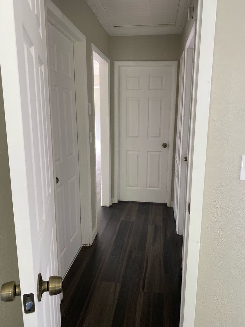 Tulsa House: 4665 N Main St