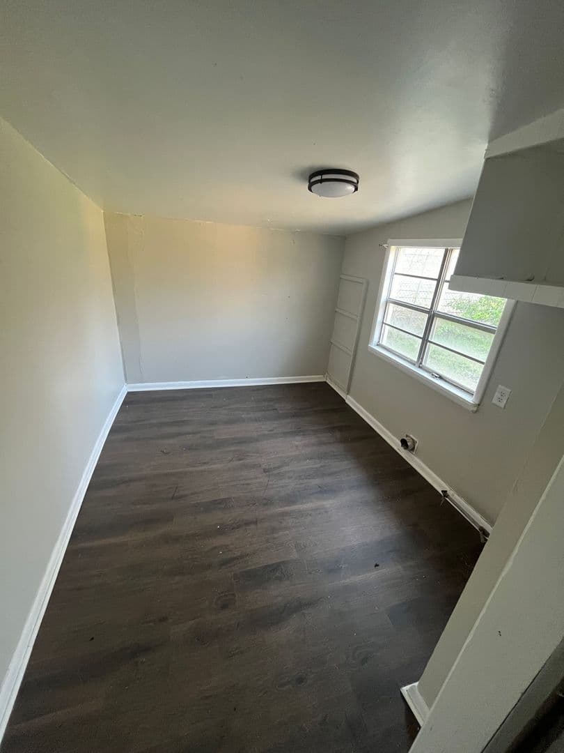 Tulsa House: 267 E 54th St N