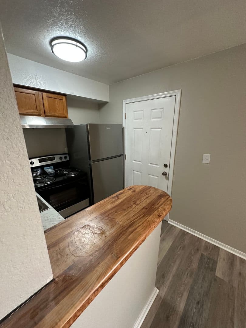Tulsa Condo: 1730 E 67th St. K #303