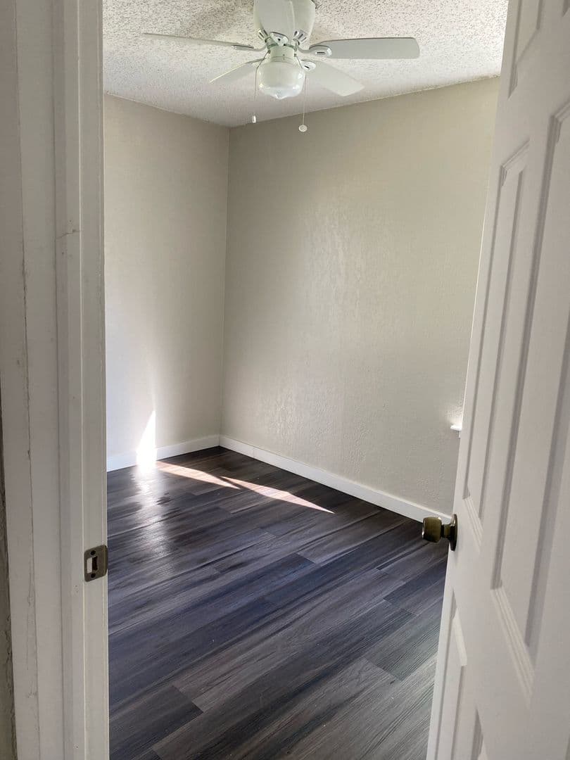 Tulsa House: 4665 N Main St