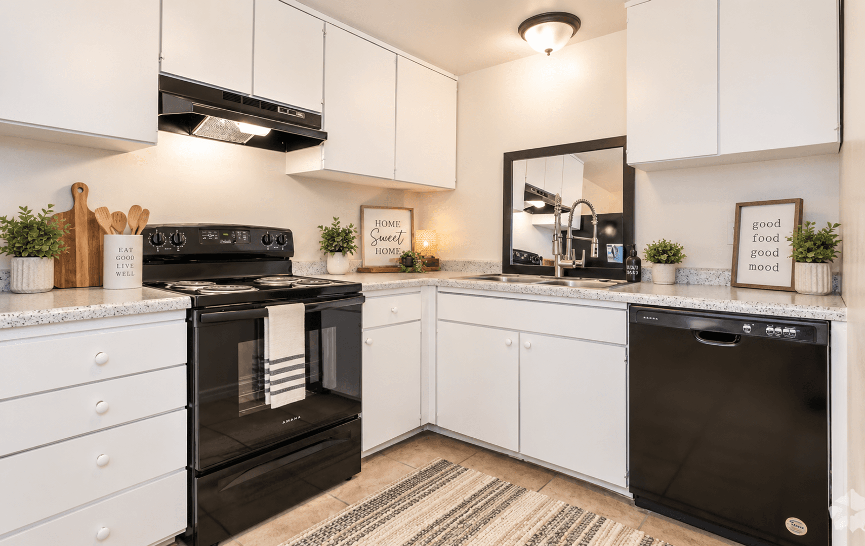 Tulsa Apartment: 1140 S 101st E Ave