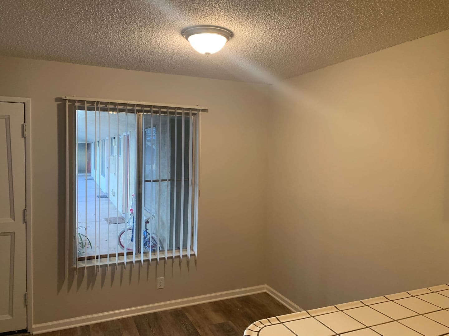 Concord Condo: 1651 Detroit Ave Unit 113