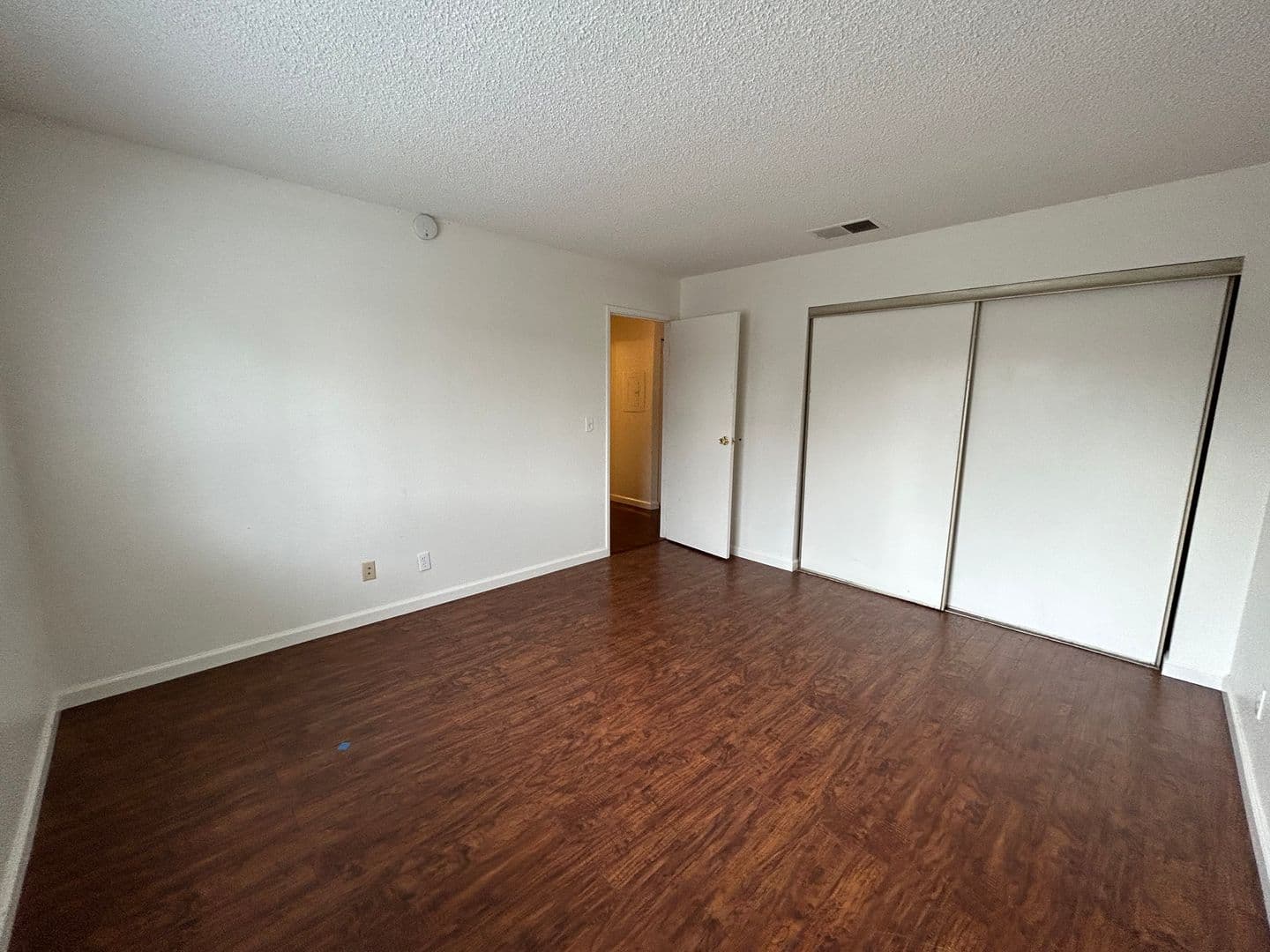 Concord Condo: 1520 Schenone Ct #10