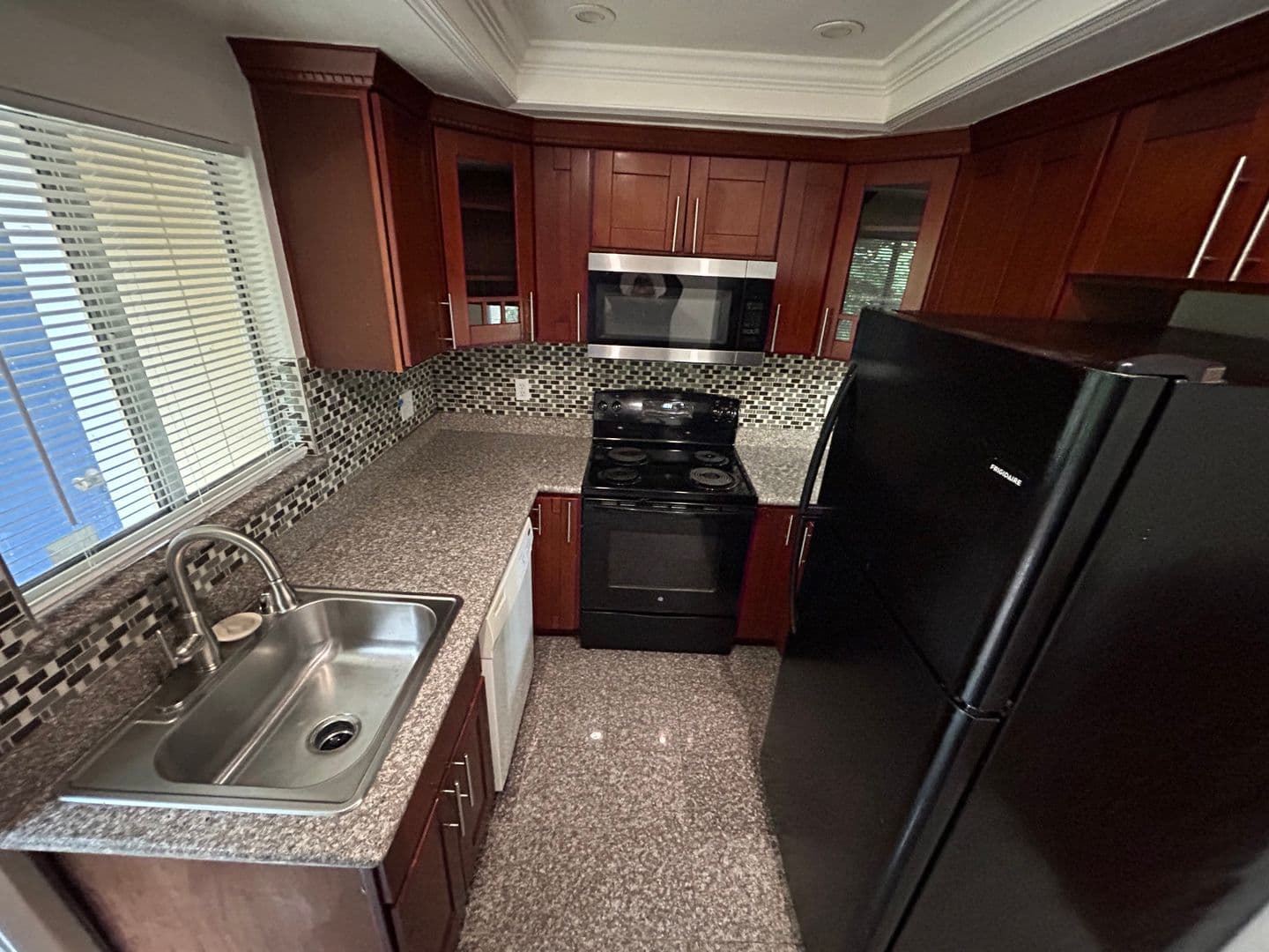 Concord Condo: 1520 Schenone Ct #10