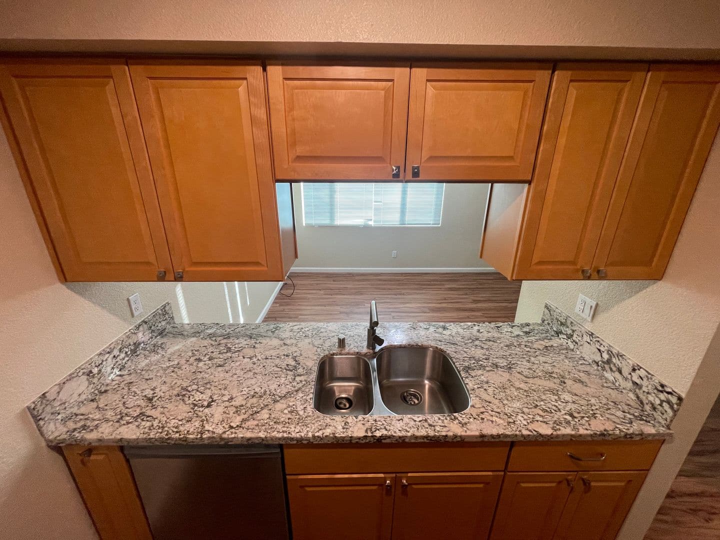 Antioch Condo: 2603 Carlton Lane