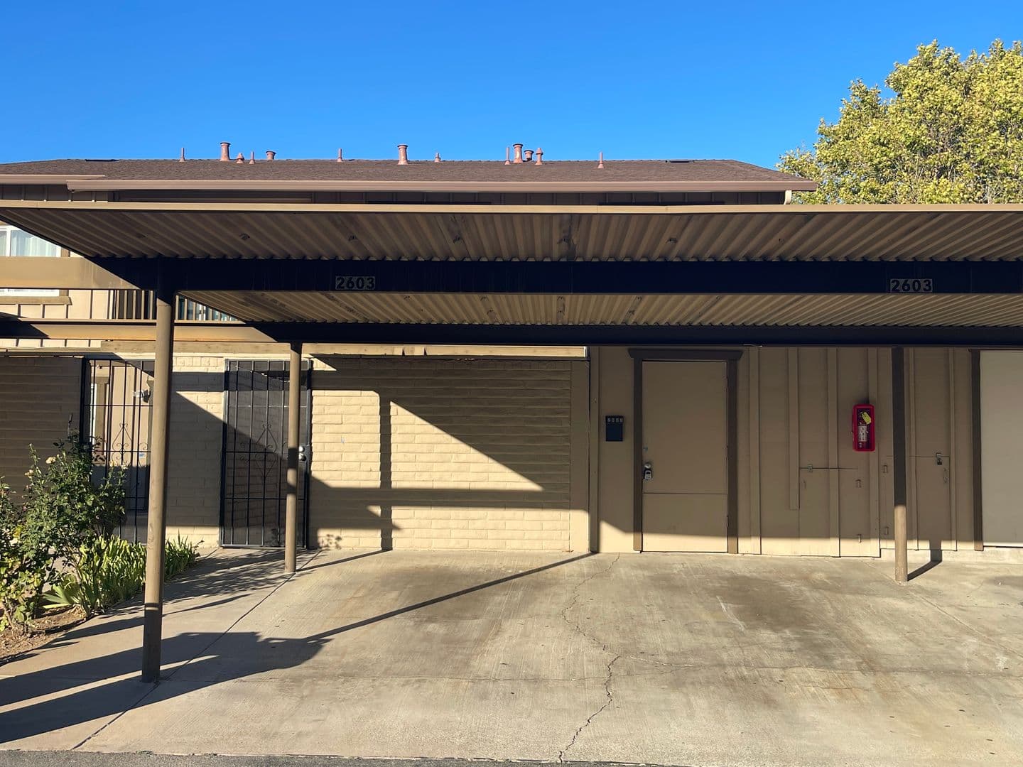 Antioch Condo: 2603 Carlton Lane