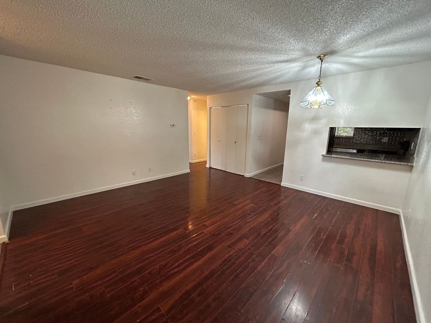 Concord Condo: 1520 Schenone Ct #10