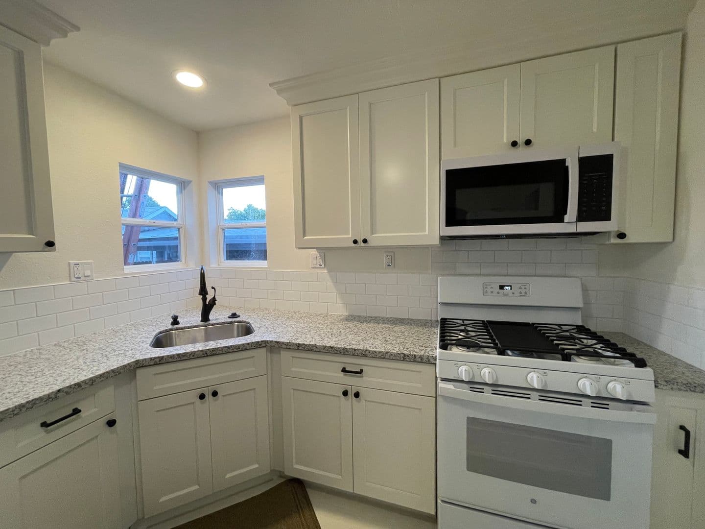 Oakley Condo: 320 Star St. Unit A