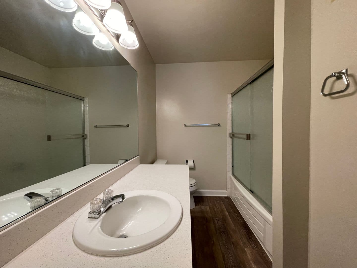 Concord Condo: 1651 Detroit Ave