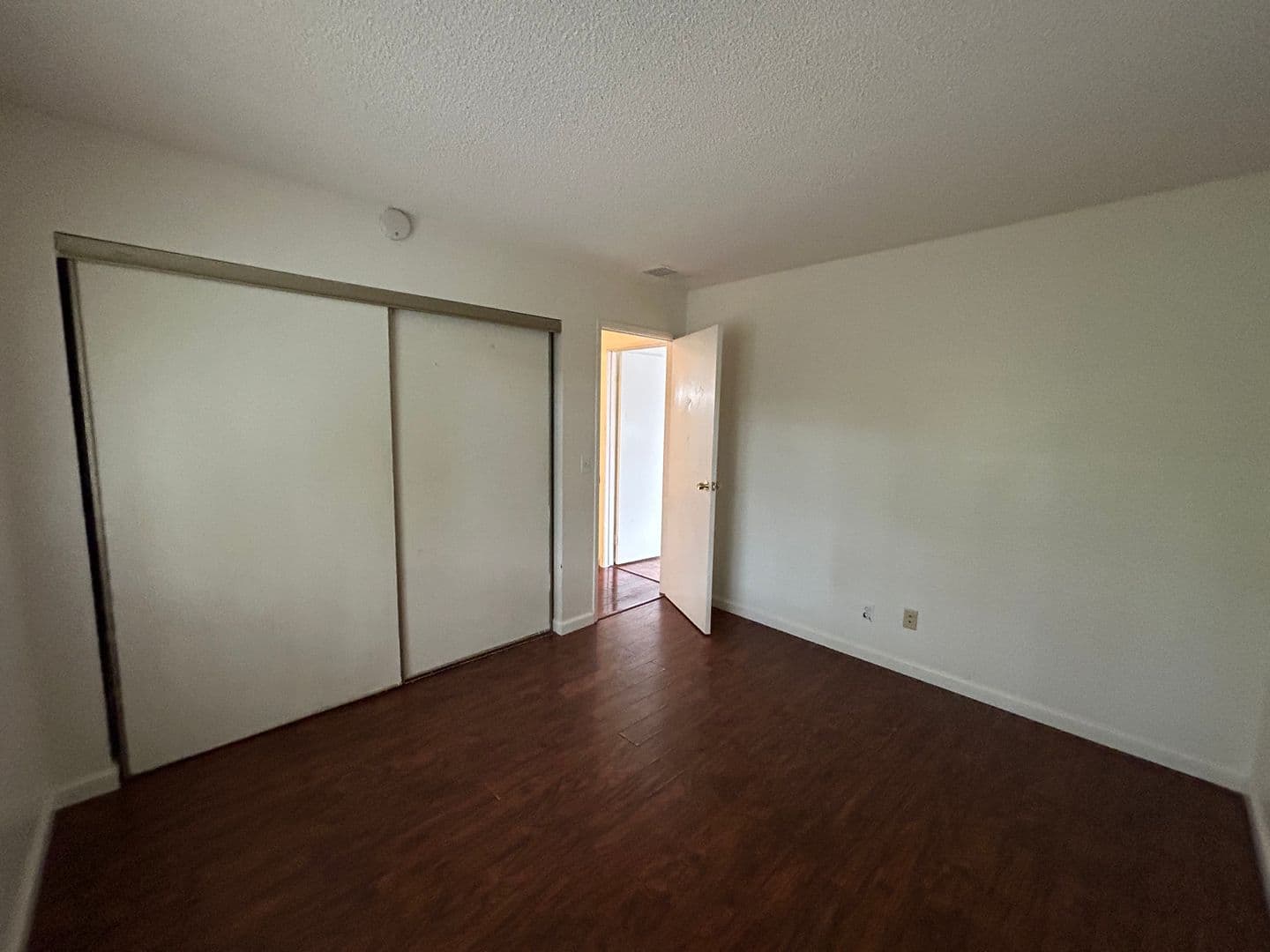 Concord Condo: 1520 Schenone Ct #10