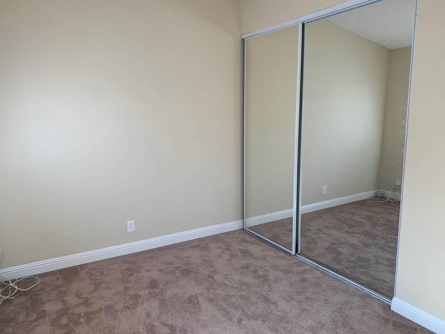 Antioch Condo: 8 Madrid Ln