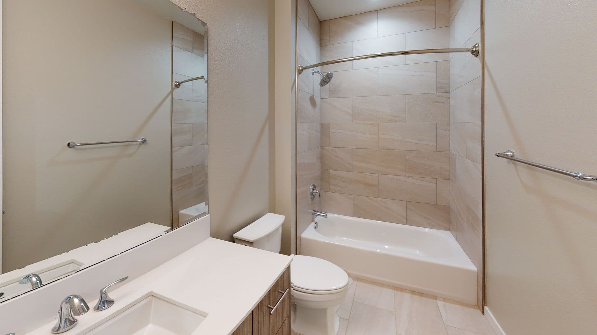 Calabasas Apartment: 4240 Las Virgenes Rd
