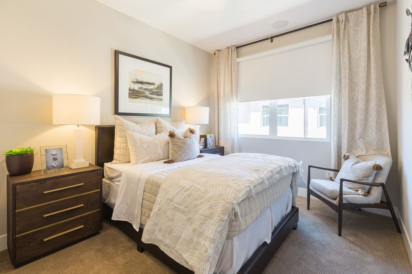 Calabasas Apartment: 4240 Las Virgenes Rd
