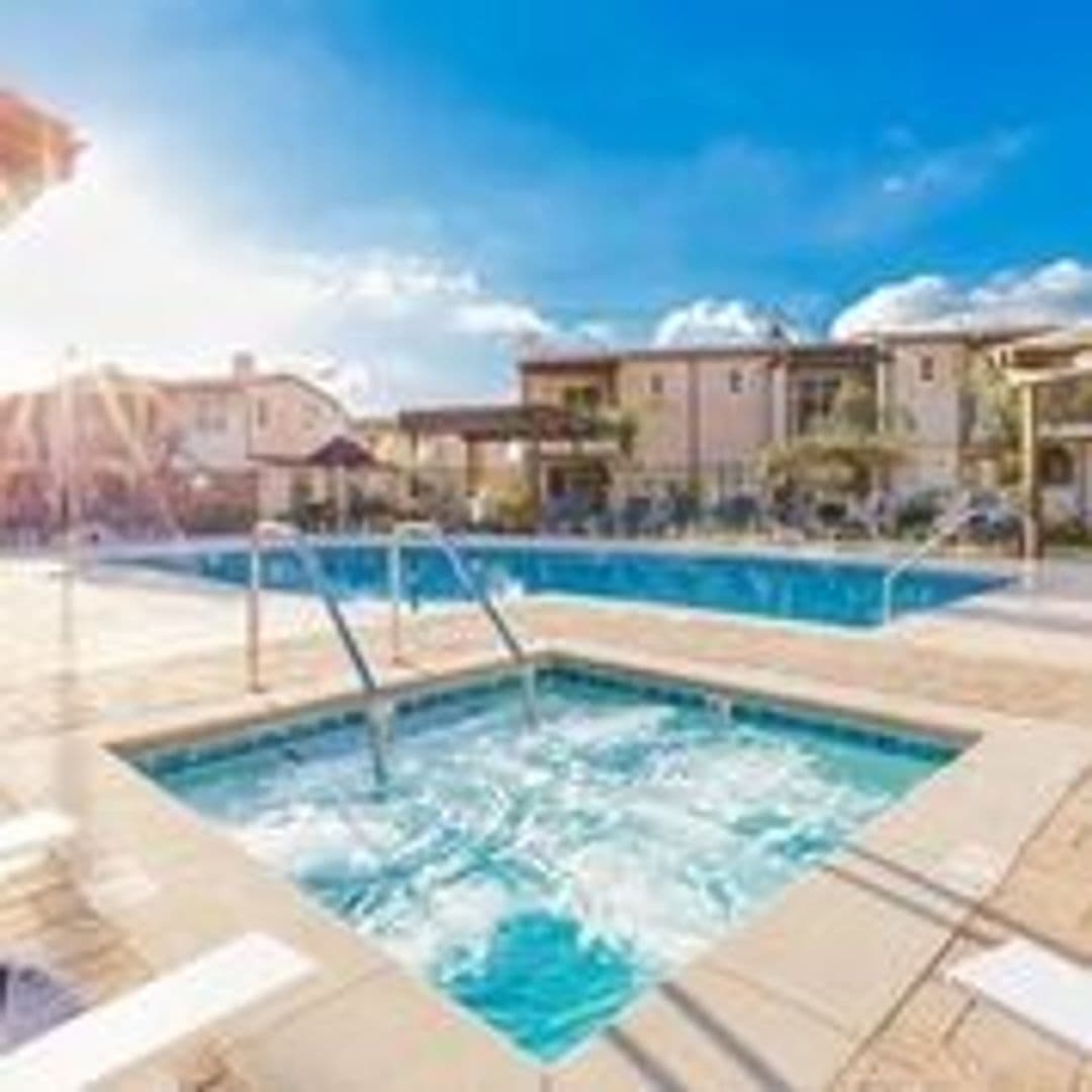 Calabasas Apartment: 4240 Las Virgenes Rd