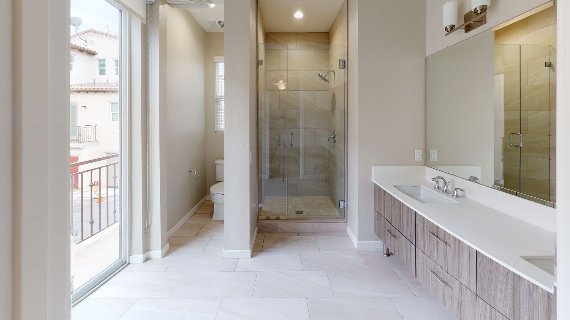 Calabasas Apartment: 4240 Las Virgenes Rd