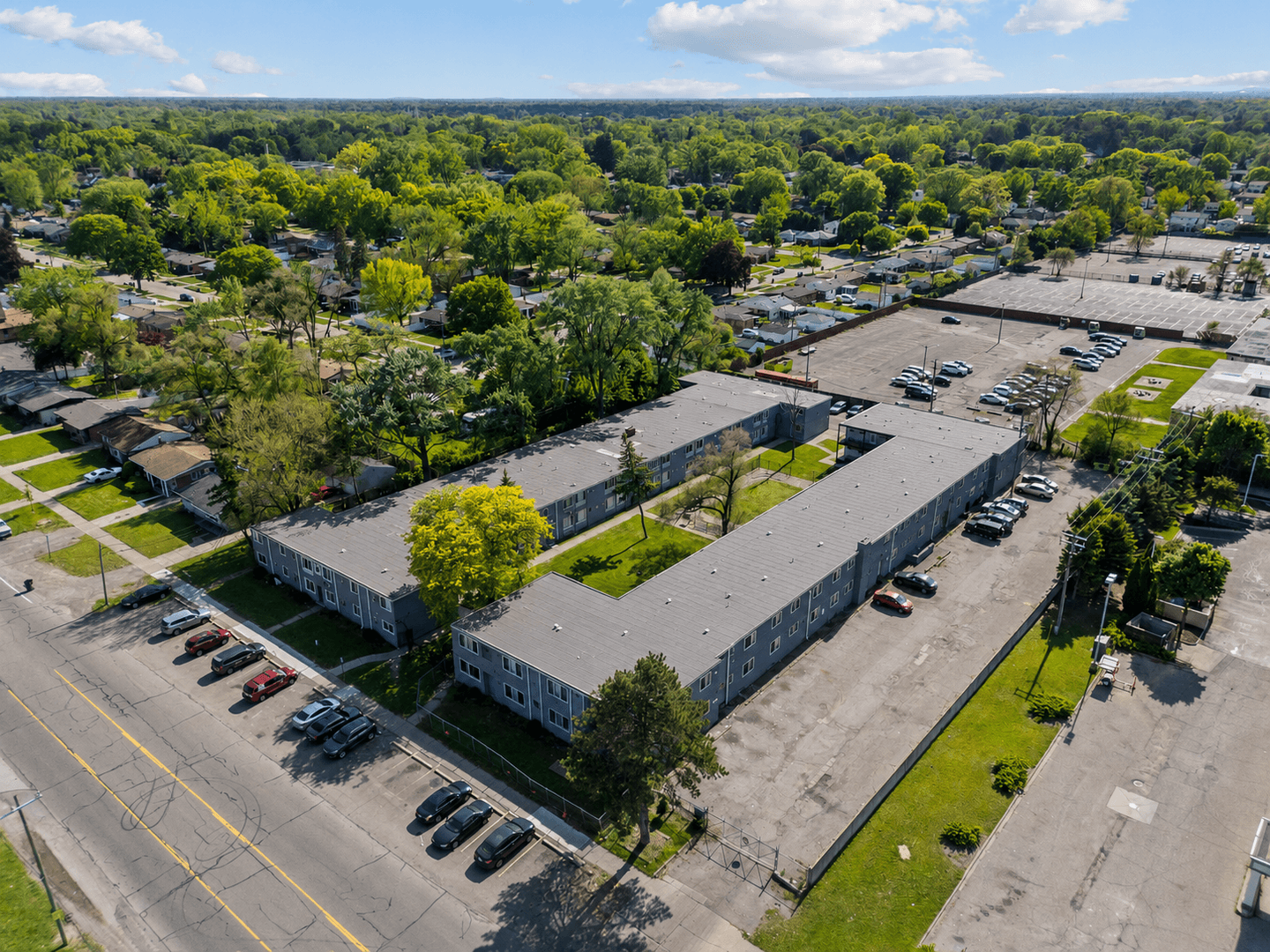 Detroit Apartment: 20551-20555 Lahser Rd