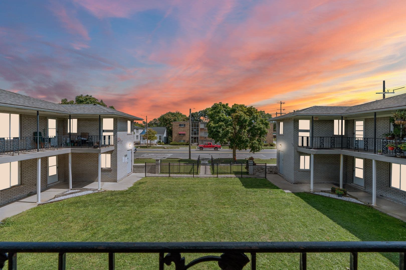 Detroit Apartment: 14811-14835 Greenfield