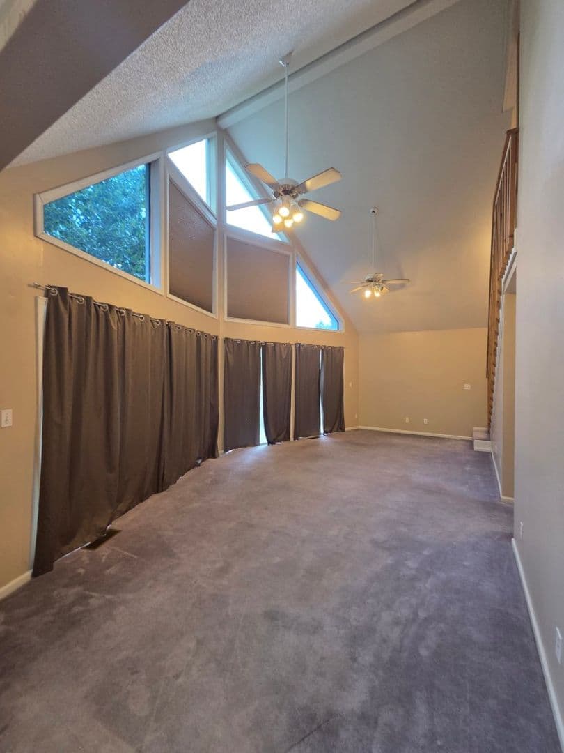Sylva Apartment: 86 Landeau Circle
