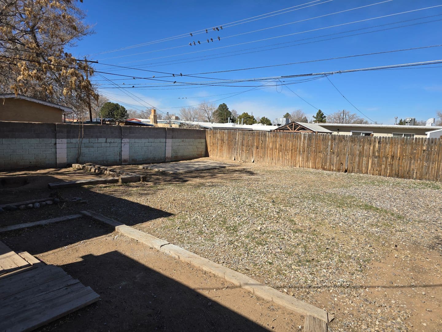 Albuquerque House: 4811 Comanche rd NE
