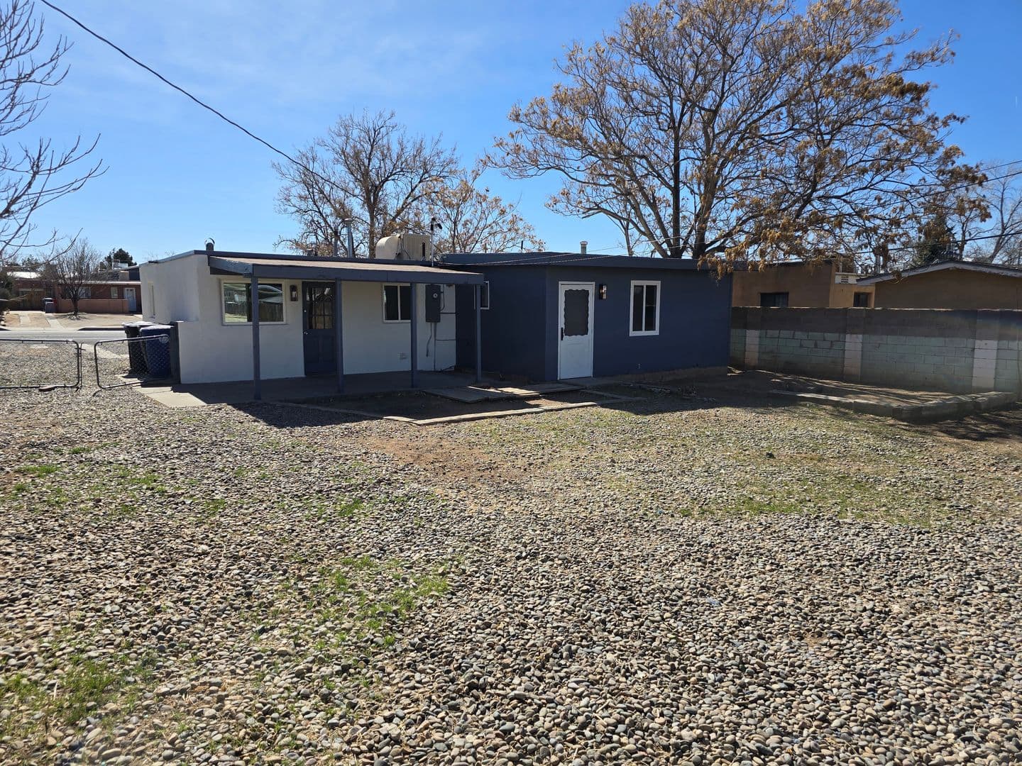 Albuquerque House: 4811 Comanche rd NE