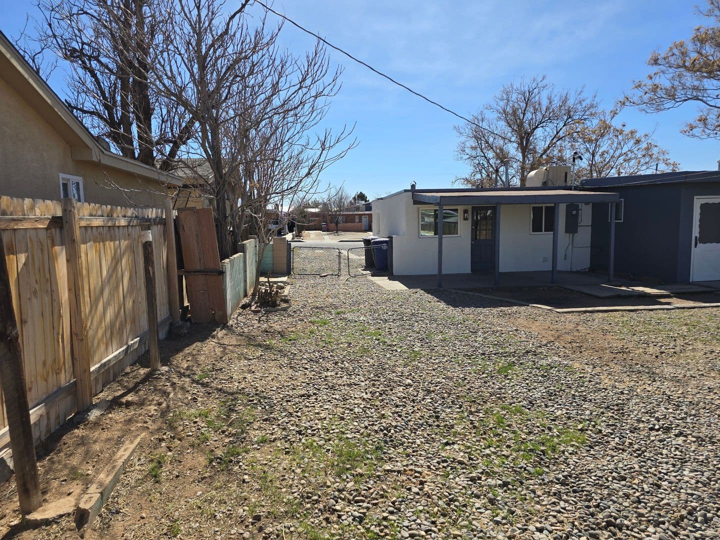 Albuquerque House: 4811 Comanche rd NE