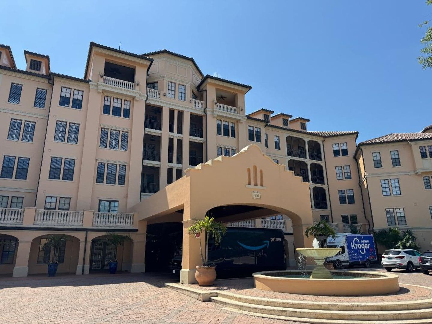 Celebration House: 506 Mirasol Cir #101