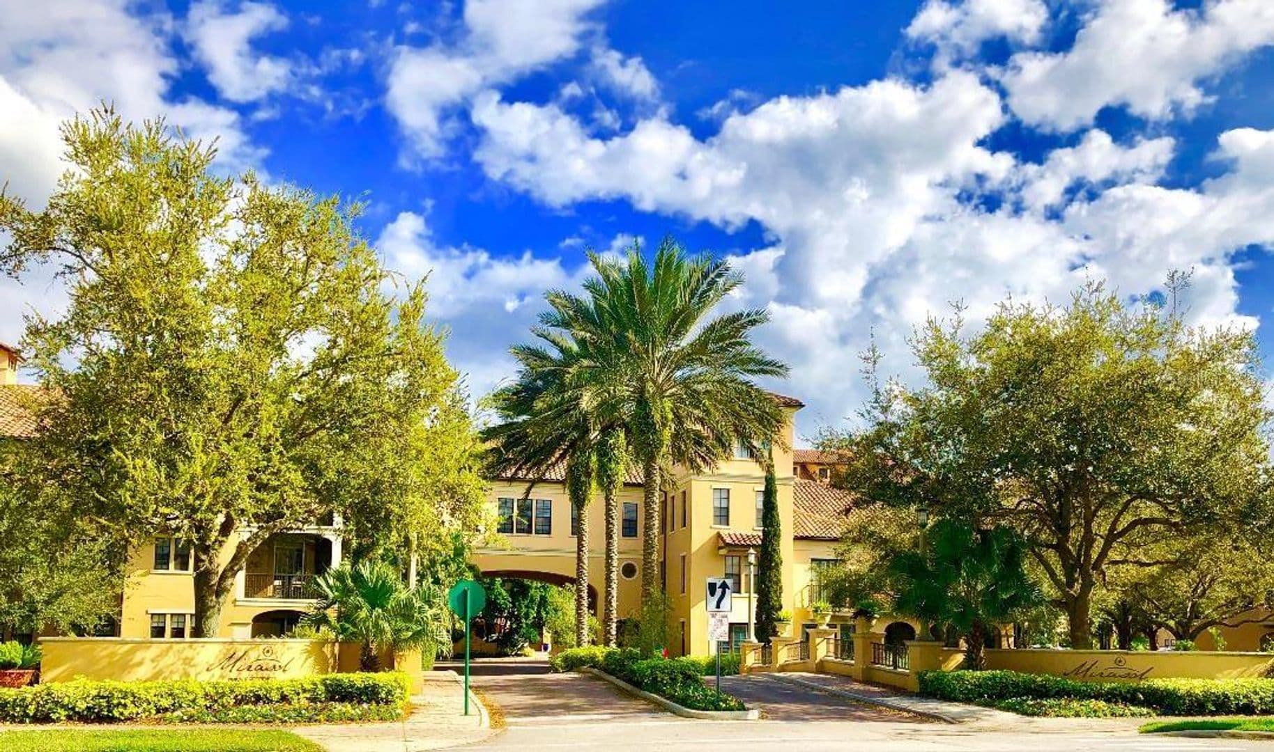 Celebration House: 506 Mirasol Cir #101