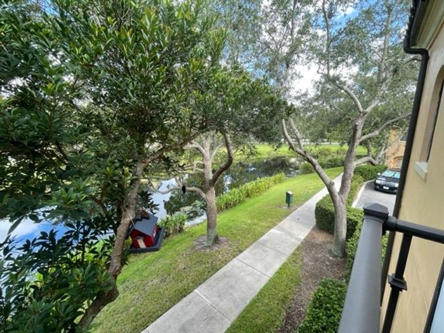 Celebration House: 506 Mirasol Cir #101