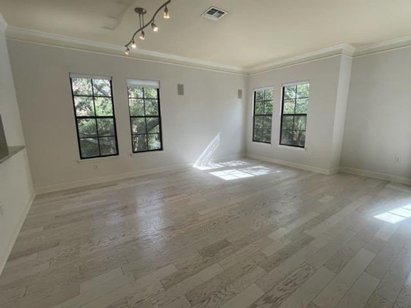 Celebration House: 506 Mirasol Cir #101