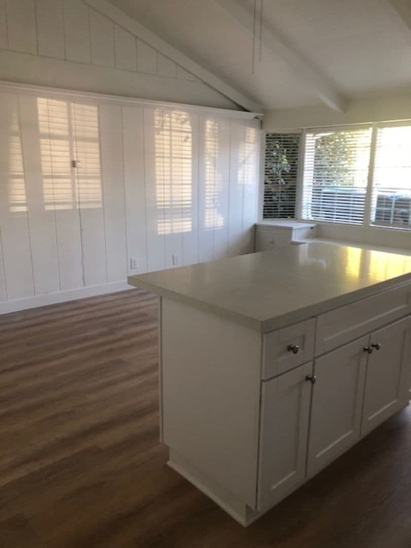 Solvang Apartment: 1624 Elm Ave