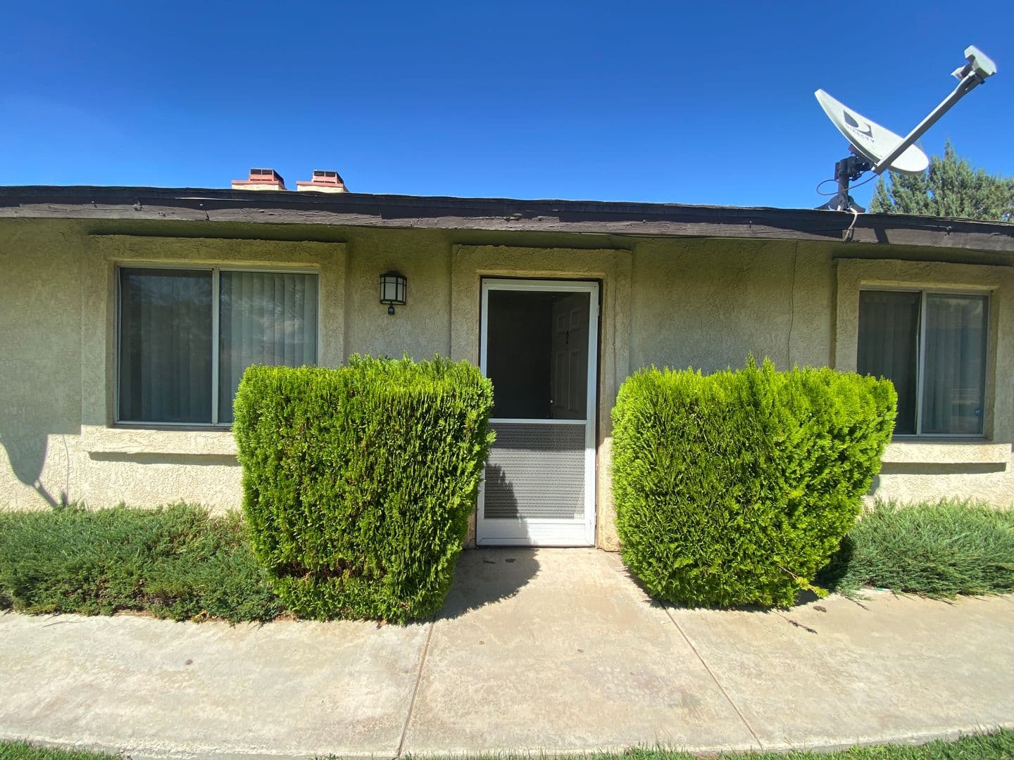 Apple Valley Apartment: 20250 Serrano Road #1-4