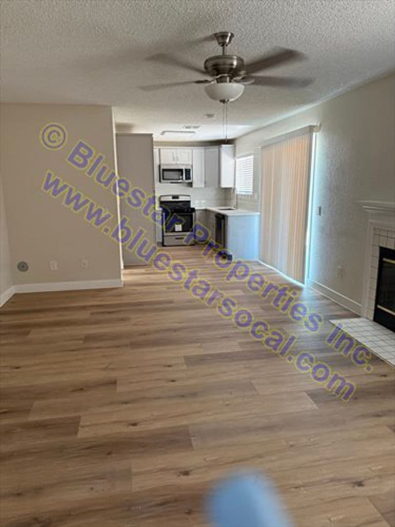 Adelanto House: 10840 Floral Street