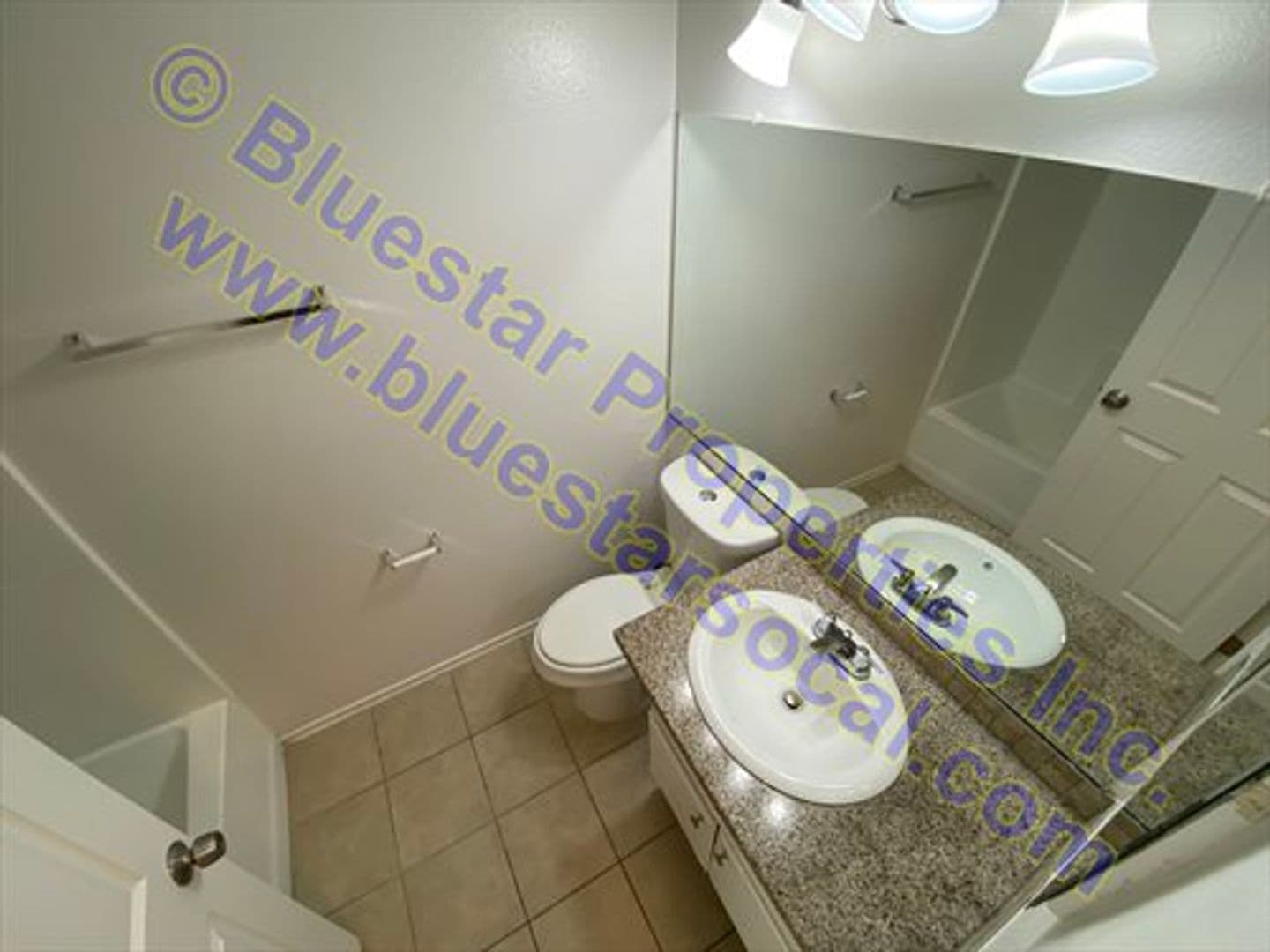 Adelanto House: 10735 Wakefield Street E