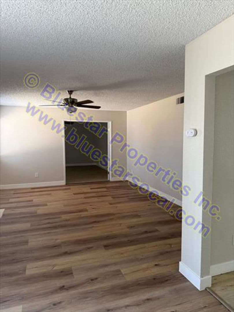 Adelanto House: 10840 Floral Street