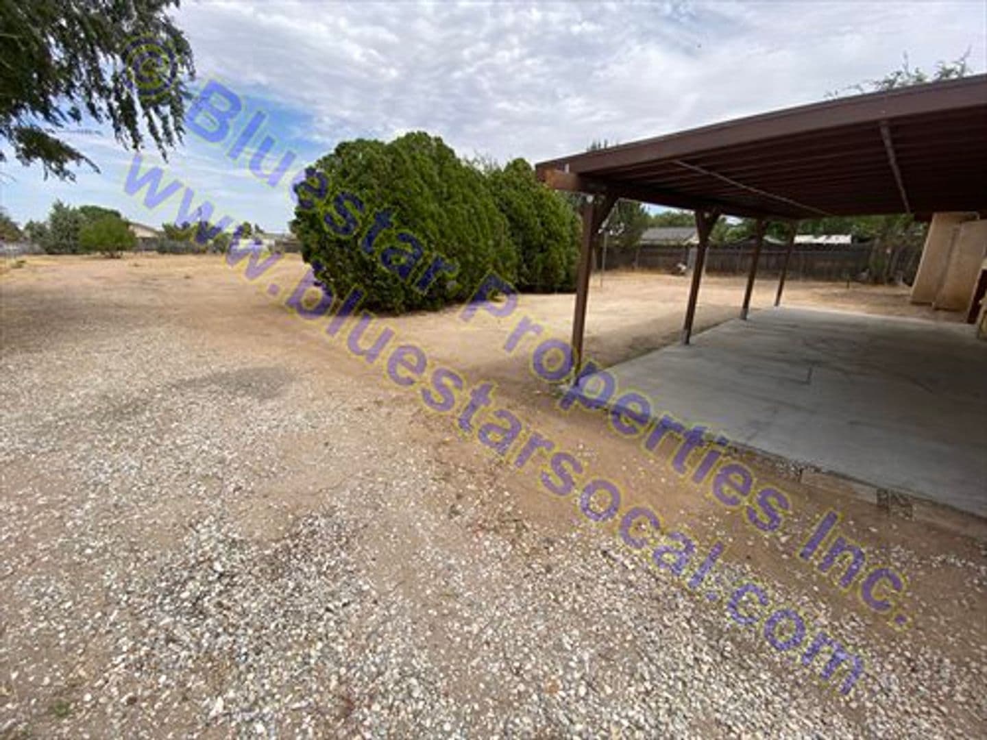 Hesperia House: 14990 Ash St.