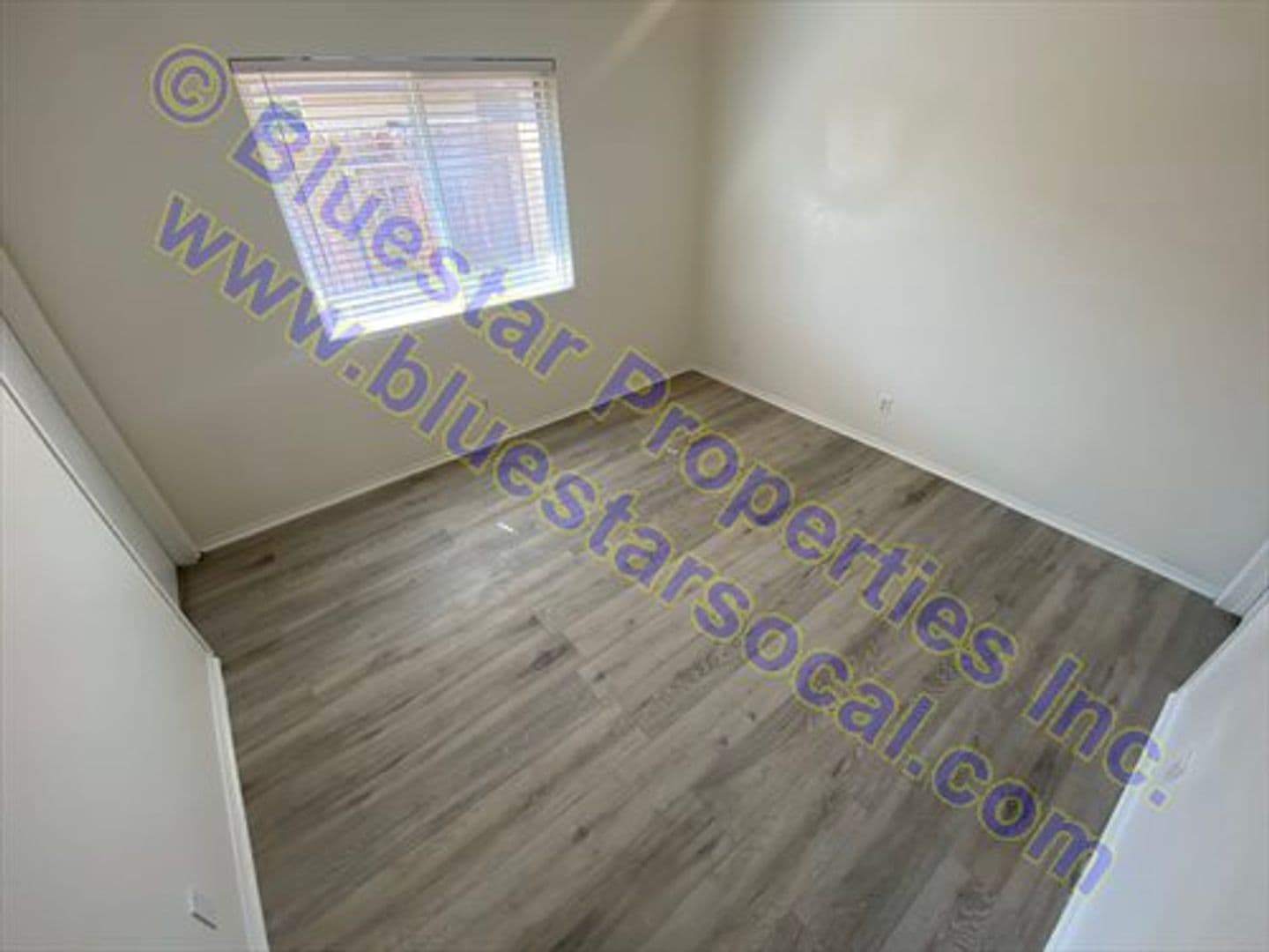Apple Valley Apartment: 20475 Thunderbird Road #1-4